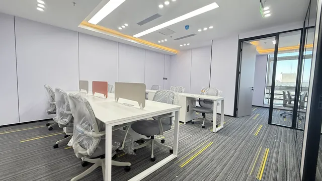 科贸大厦B座 251㎡